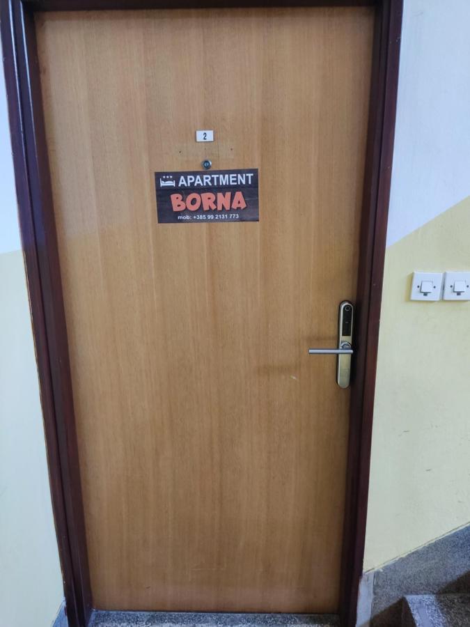 Apartmant Borna 슬루니 외부 사진